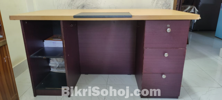 অফিশিয়াল ডেক্স